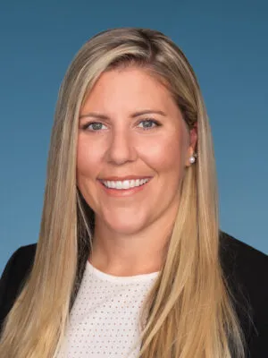 Photo of Lauren Tokheim